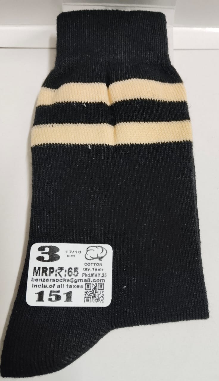 BLACK SOCKS 2 CREAM PATA