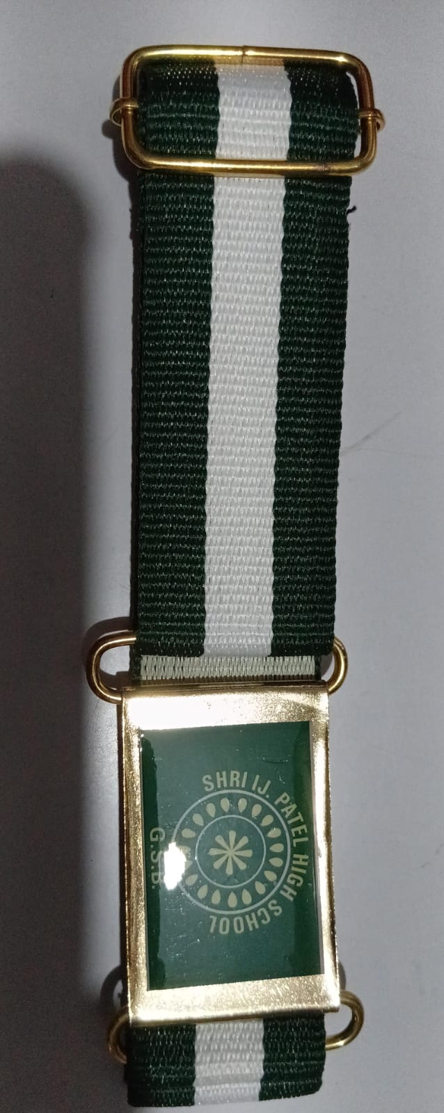 11 GREEN/WHITE PP NIVAR ( SHRI IJ HIGH SCHOOL)