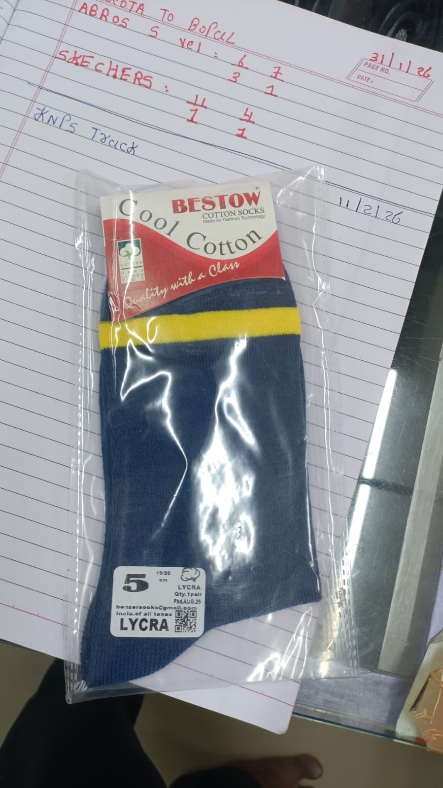 8 221 AIR FORCE BLUE SOCKS SINGLE YELLOW PATA  LYCRA 