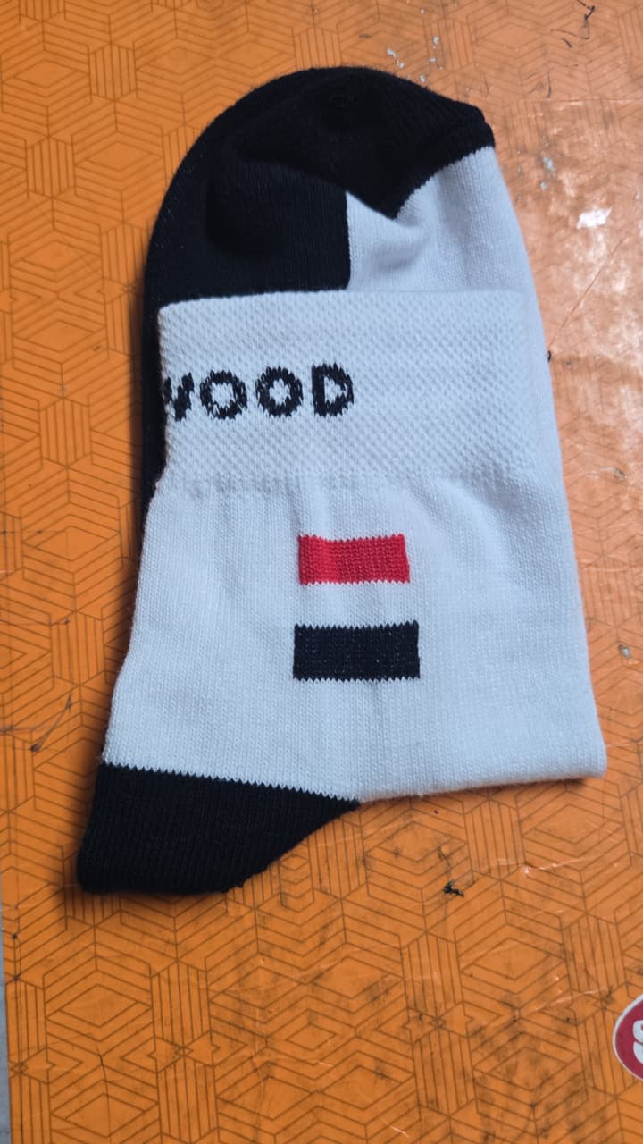 8 532 WHITE SOCKS NAVY TWO TONE RED /NAVY PATTI HALF TERRY NAME - WEST WOOD