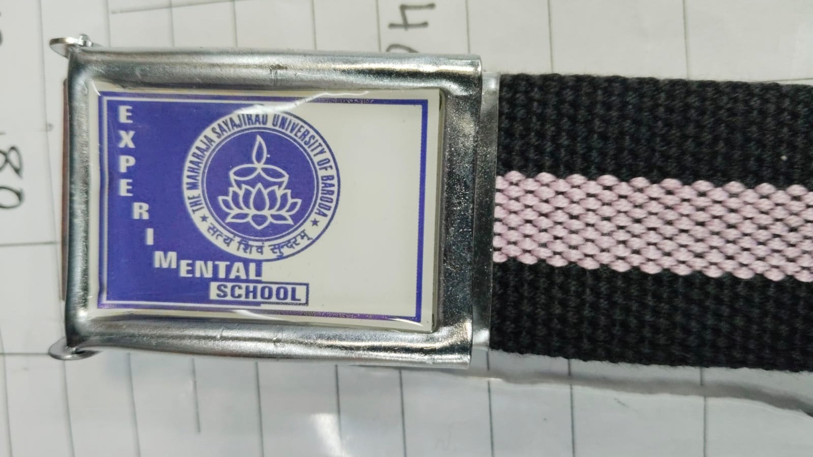 40 4444 22 BLACK/PINK/BLACK (EXPERIMENTAL SCHOOL)