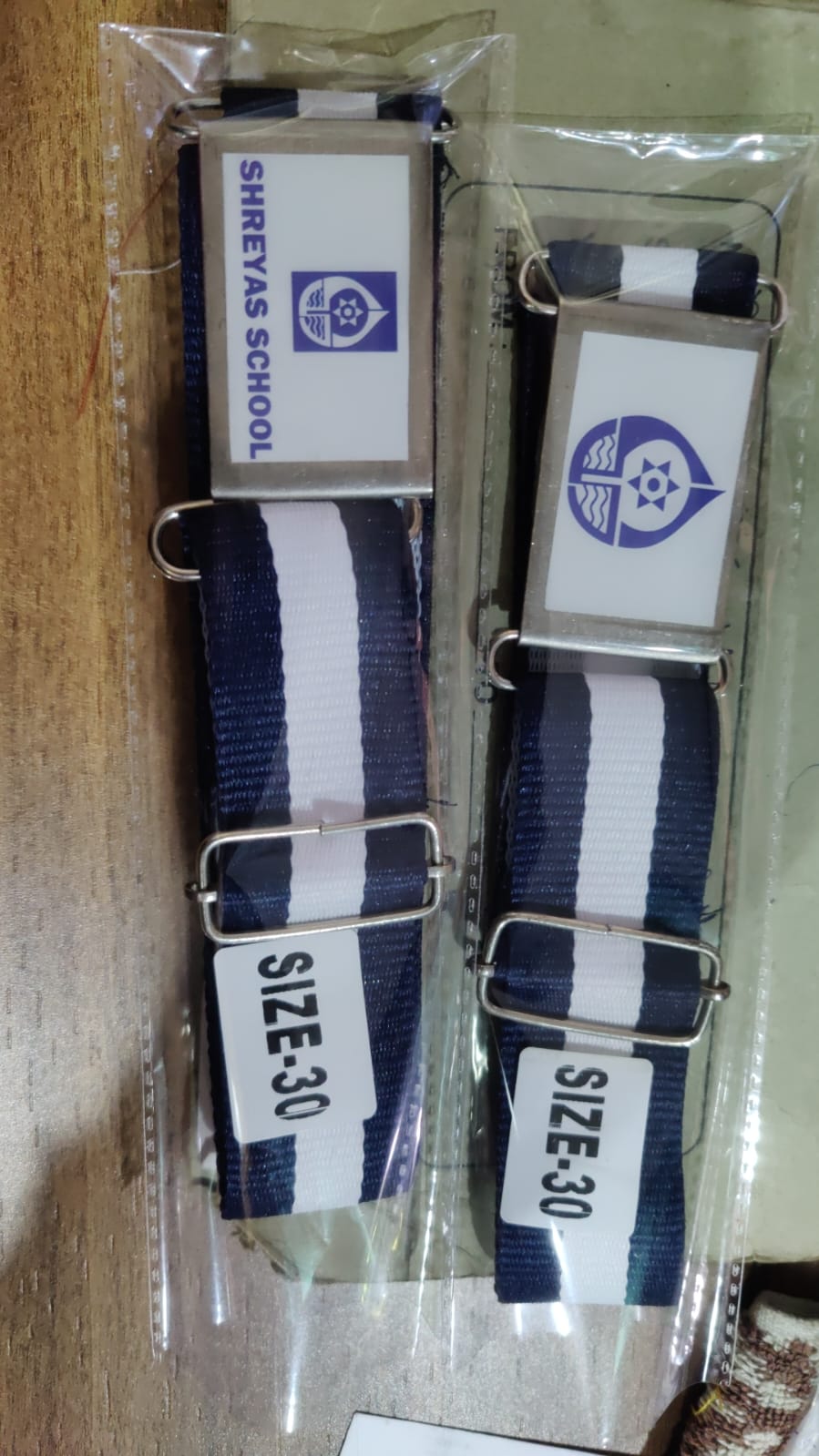 28 2222 11 NAVY/WHITE/NAVY ( SHREYAS SCHOOL) 
