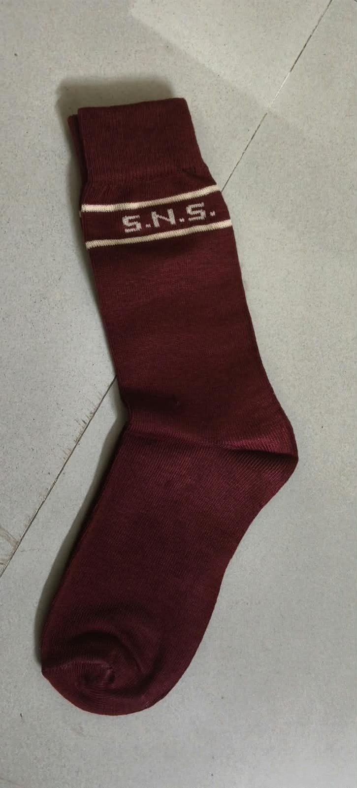 Maroon Socks Biscuit Patti Biscuit Name:SNS